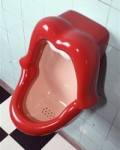 Kisses Urinal für Unterputzanschluss | Wasserzulauf rückseitig