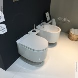 Wand-WC und Bidet Serie Giò Evolution | Soft Close Sitz | Ausführung weiß 